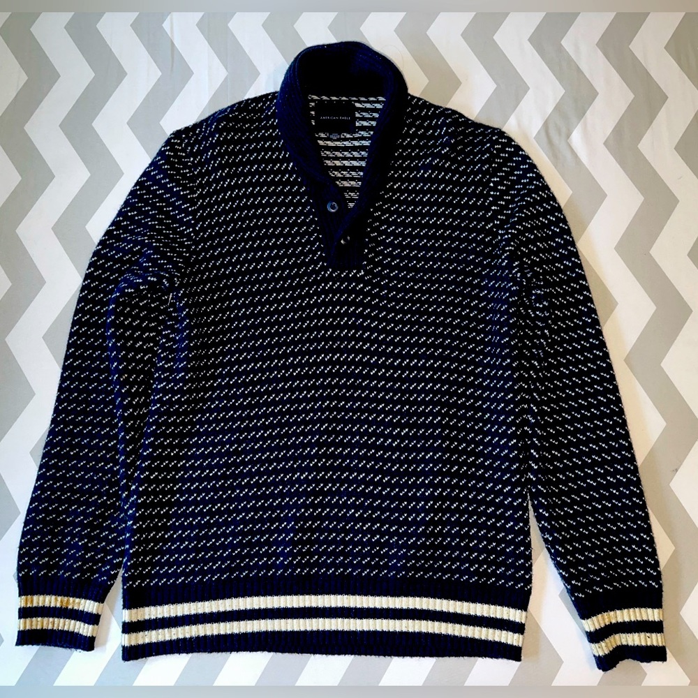 Men’s American Eagle sweater